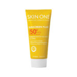 کرم ضد آفتاب بی رنگ SPF50 اسکین وان skinone